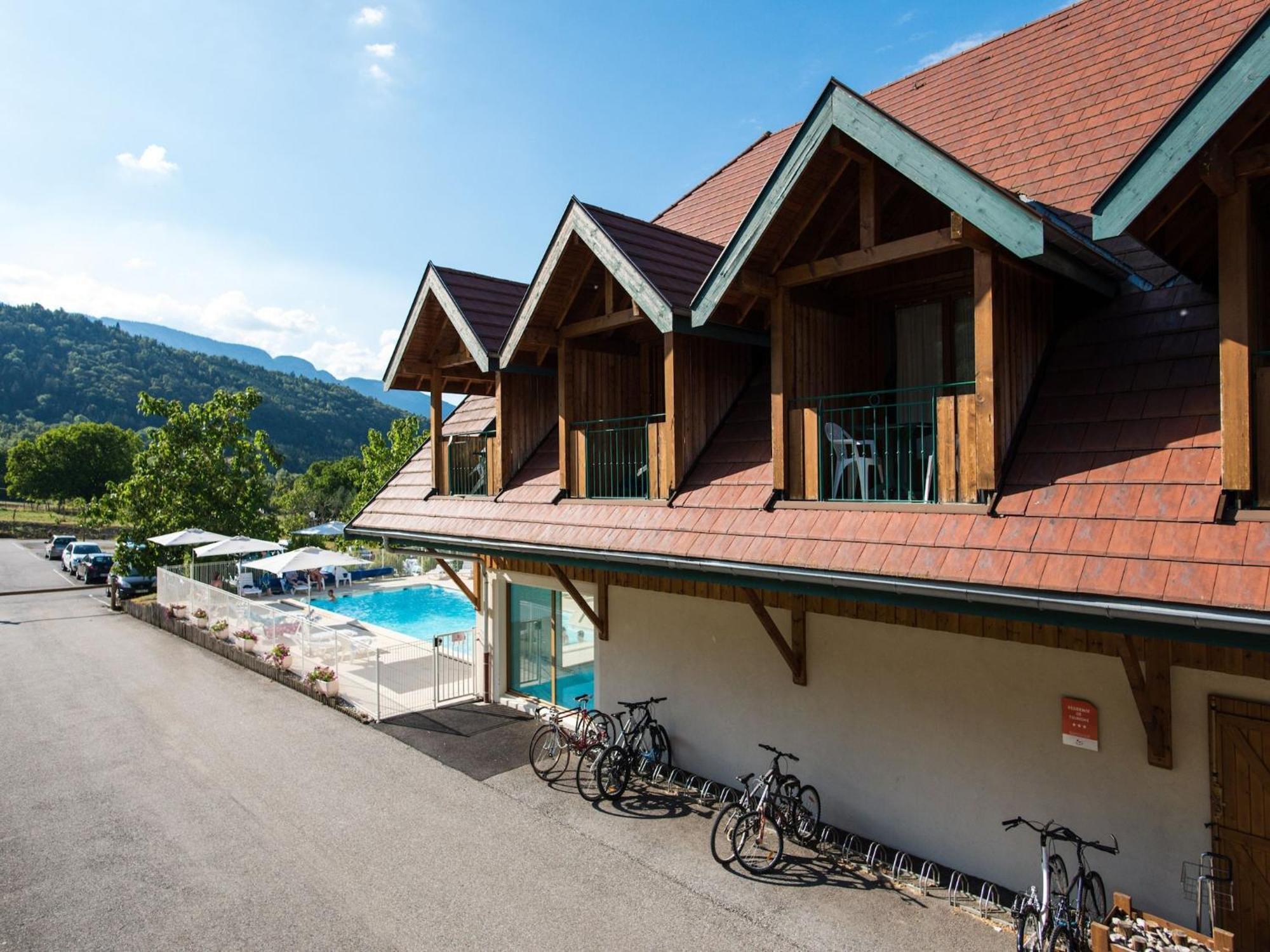Great Apartment In Near Lake Annecy Giez Екстериор снимка